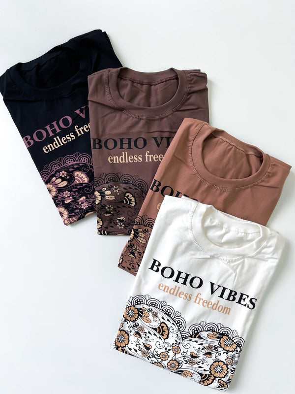 T-Shirt Feminina Estampada Boho Vibes Coração Ref. 808
